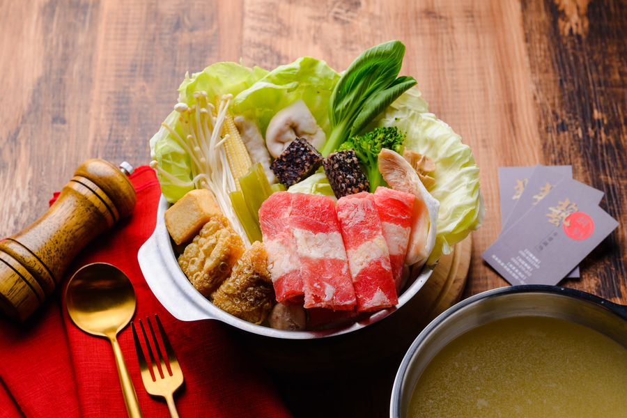 藝鍋物招牌必吃原味牛肉鍋